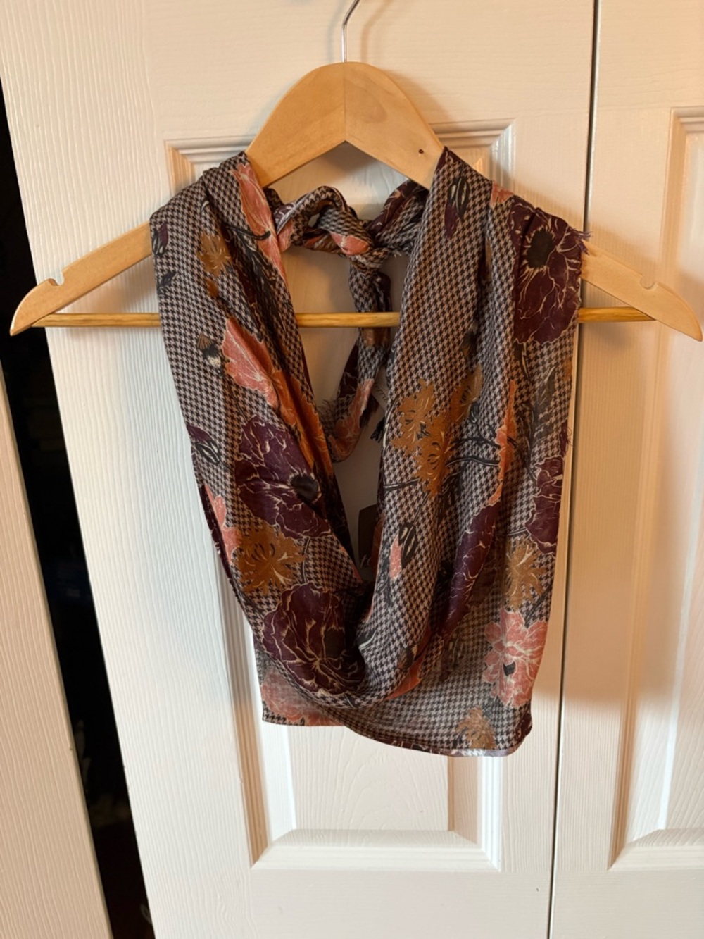 Floral Houndstooth Lightweight Women's Scarf - Brown & Pink by Terrain